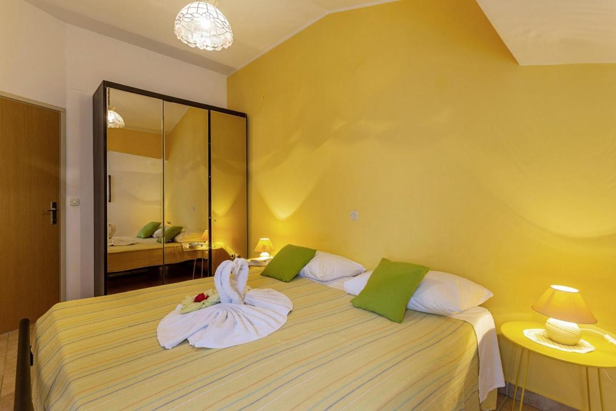 Milka in Medulin * Istrien Hotel Bagian luar foto